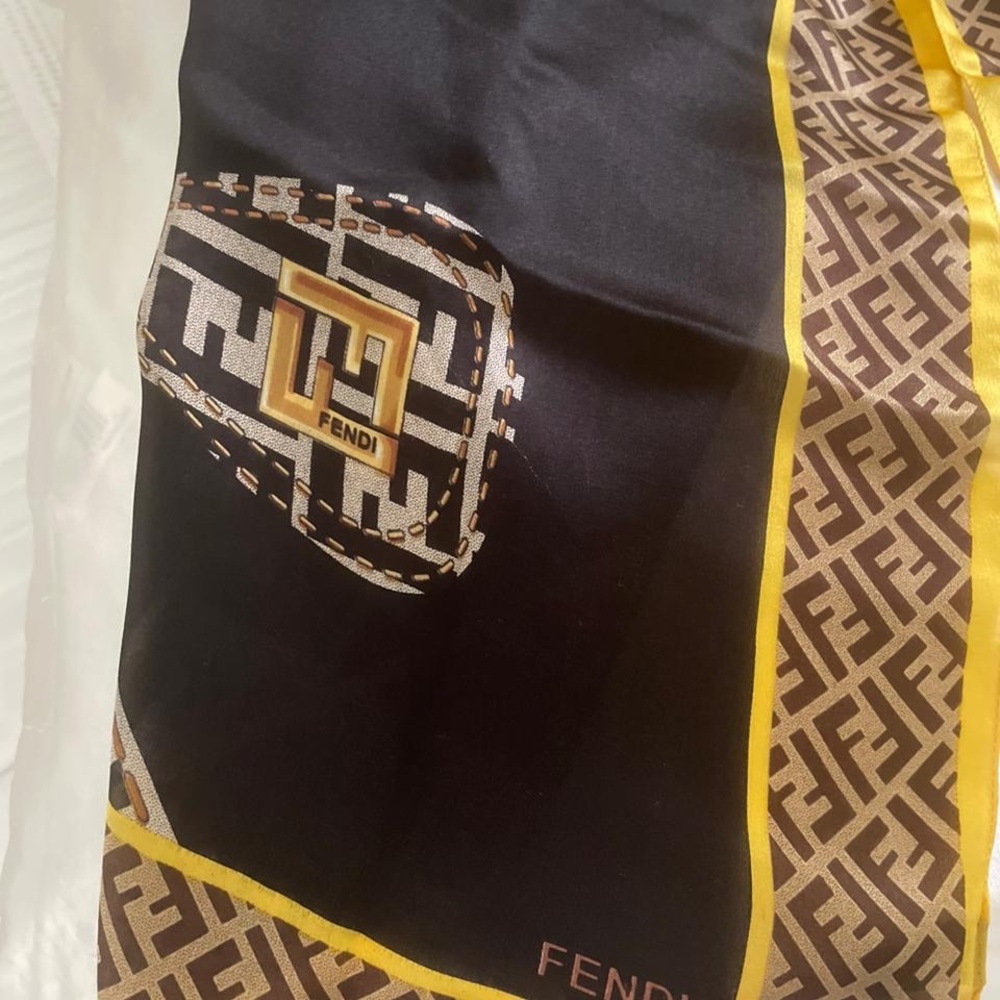 Black and Yellow Scarf